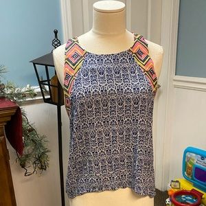 THML shirt size small